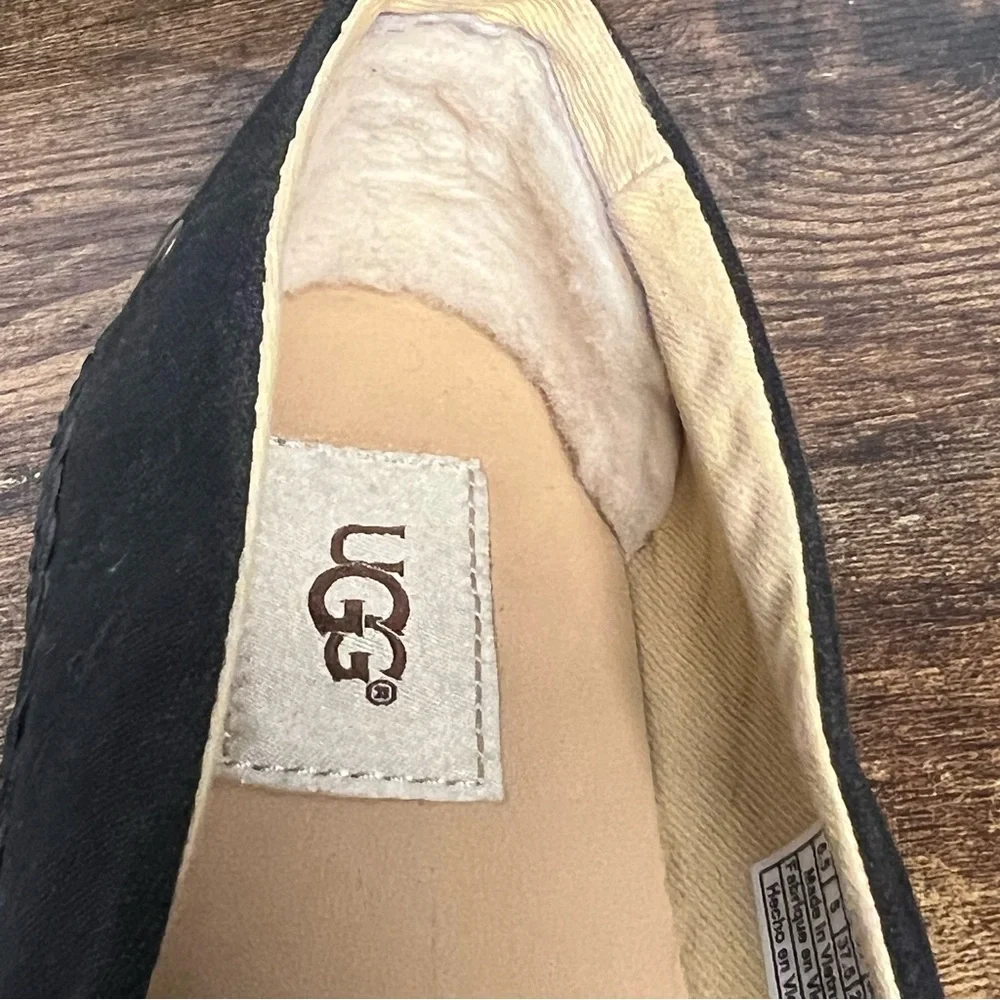 Ugg‎ Ynez Black Canvas Cross-Cross Flat Slip On Braided Sole Shoe Women's 6.5